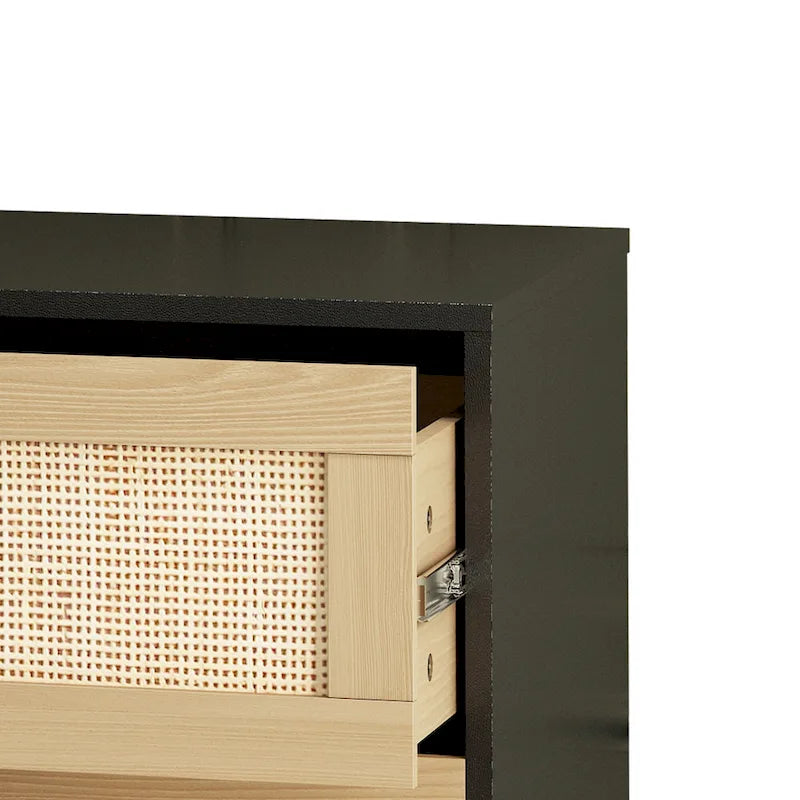Commode 6 tiroirs en rotin tressé, cadre en aggloméré noir et naturel
