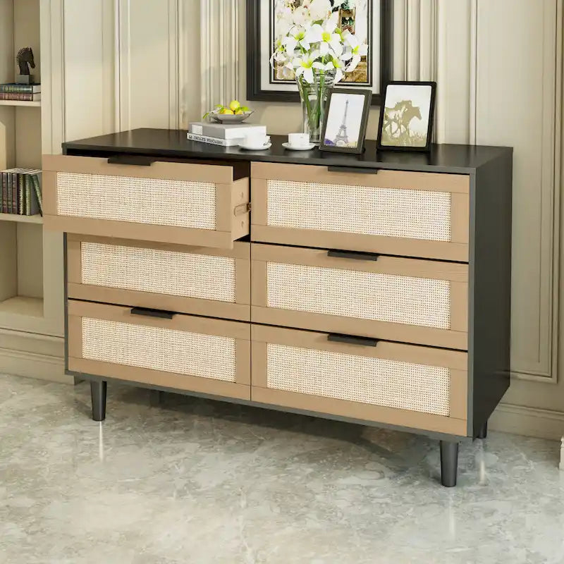 Commode 6 tiroirs en rotin tressé, cadre en aggloméré noir et naturel