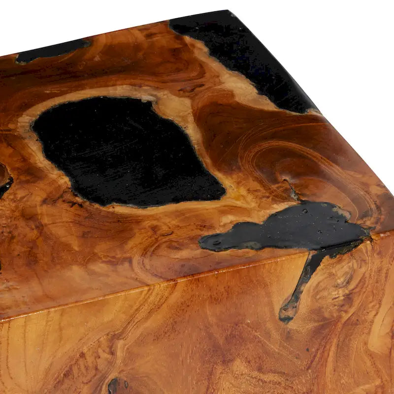 Table d'appoint en teck naturel brun avec incrustation de résine noire
