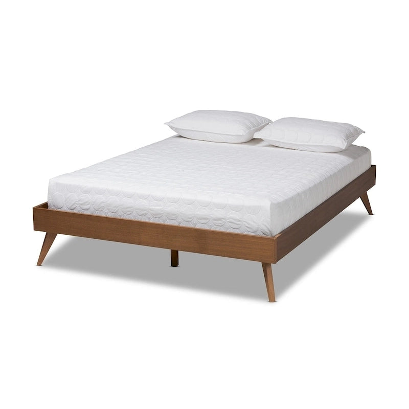 Lit plateforme en caoutchouc de noyer brun de style Mid-Century Modern avec pieds inclinés