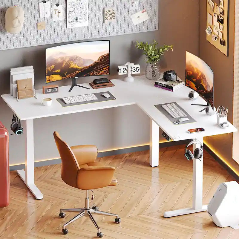 Bureau électrique assis-debout en L avec support d'écran, blanc façon fibre de carbone