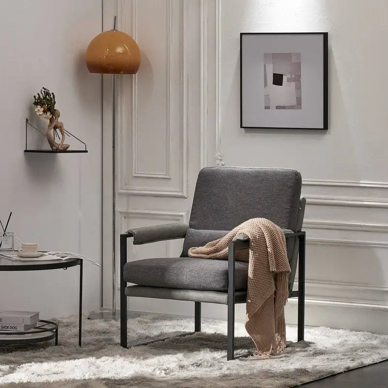 Chaise de loisirs moderne à armature en fer simple