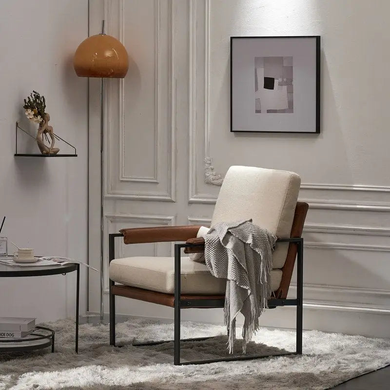 Chaise de loisirs moderne à armature en fer simple