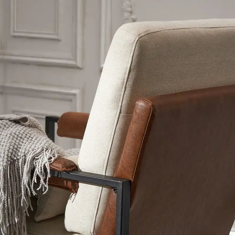 Chaise de loisirs moderne à armature en fer simple