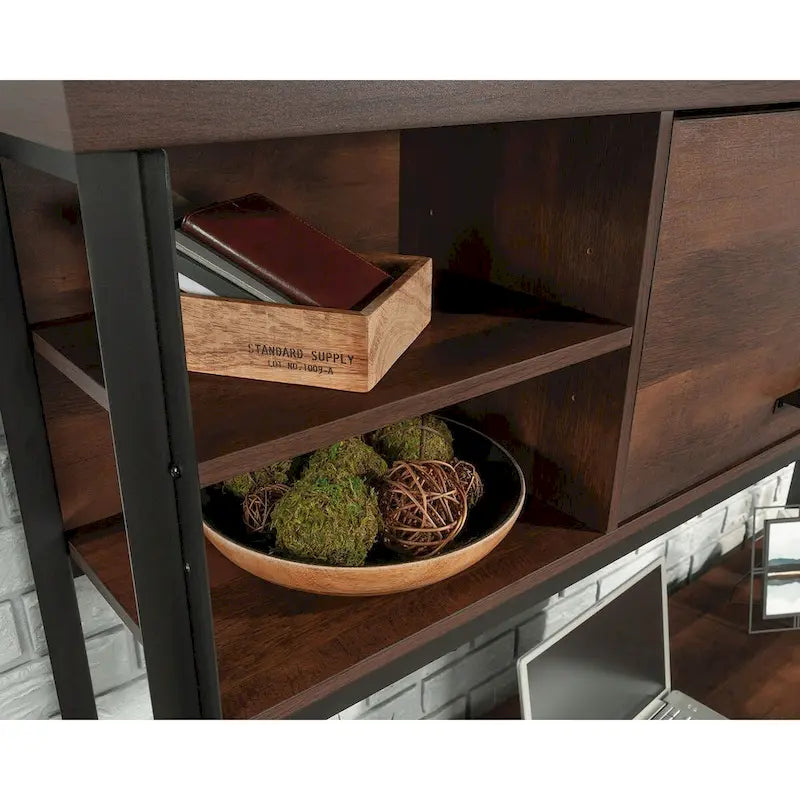 Bureau informatique Barrel Oak avec huche en métal et étagères réglables